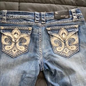 GRACE in LA jeans with bling pockets